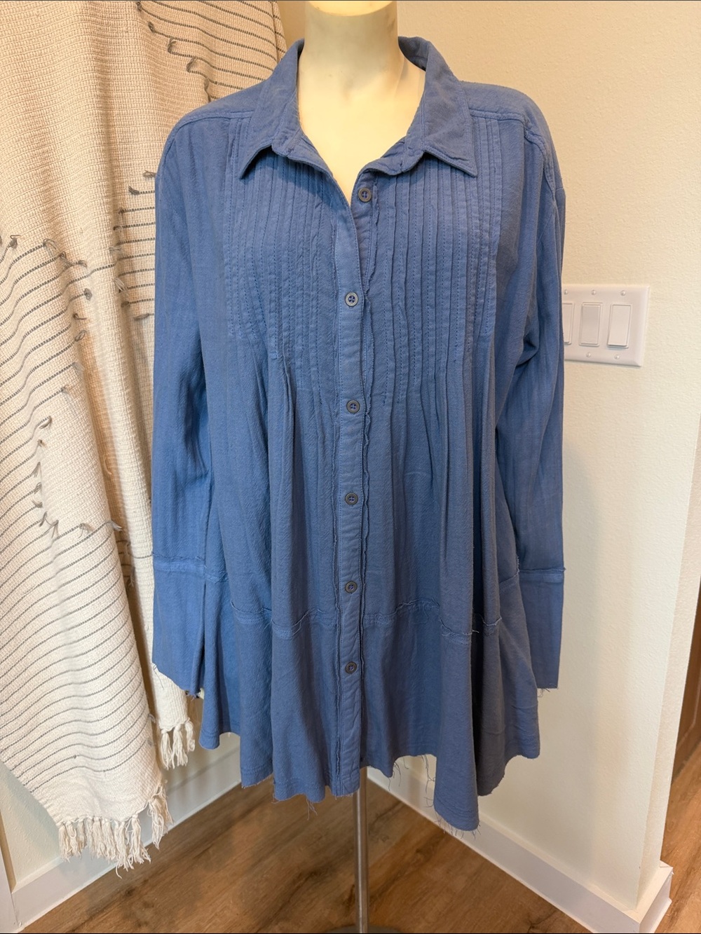 We The Free Blue Women's Button-Front Tunic Top/Dress with pockets NWT